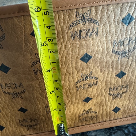 MCM XL Leni Shopper in Visetos Tote Bag, Purse. NWT Authentic $980 - Picture 14 of 16